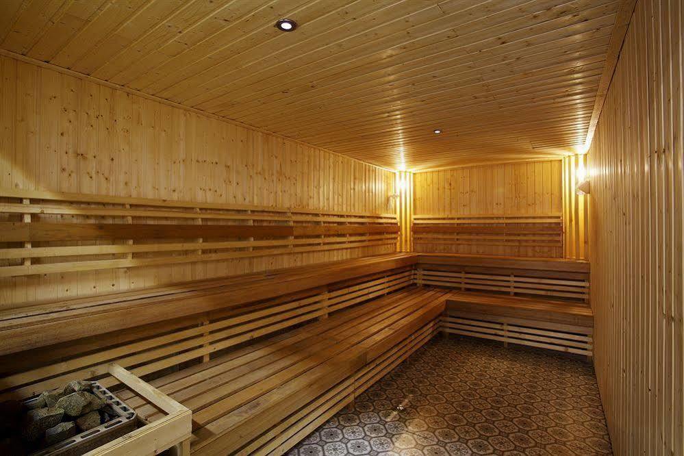 Capsule Hostel Patong Екстериор снимка